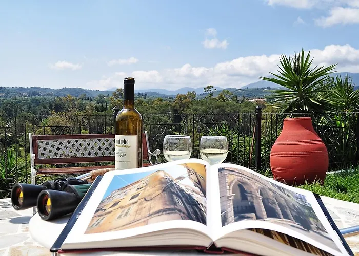 Xristina Lejlighed Dafnila