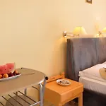 Xristina * Dafnila