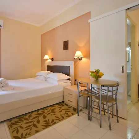 Apartament Xristina *